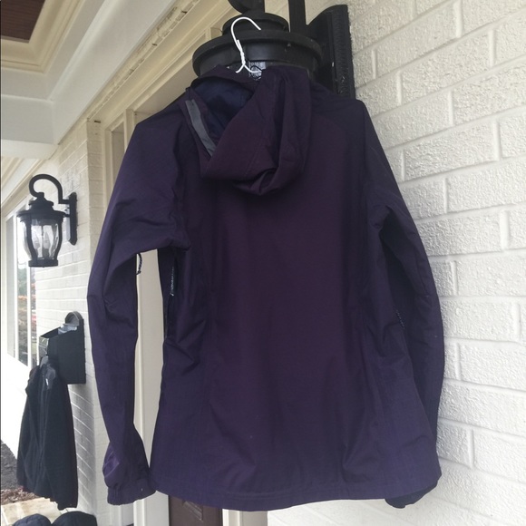 Columbia Women’s Rain Jacket Omni Heat M - Picture 3 of 8